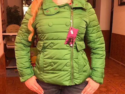 Куртка новая (пуховик)