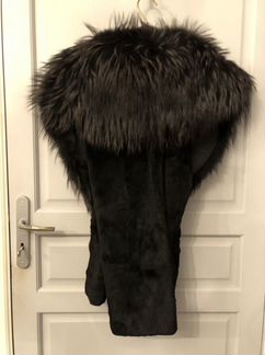 Безрукавый жакет