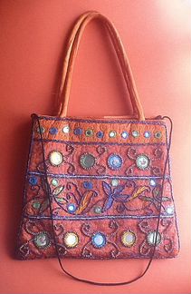Сумка с вышивкой винтаж