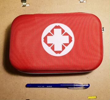 Аптечка, медицинская сумка для медикаментов