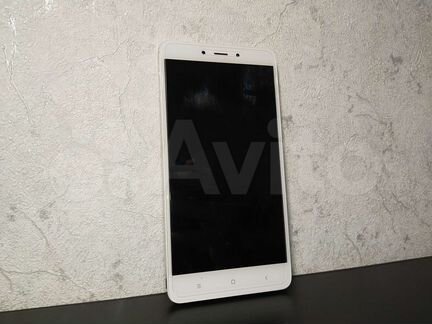 Телефон Xiaomi Redmi Note 4