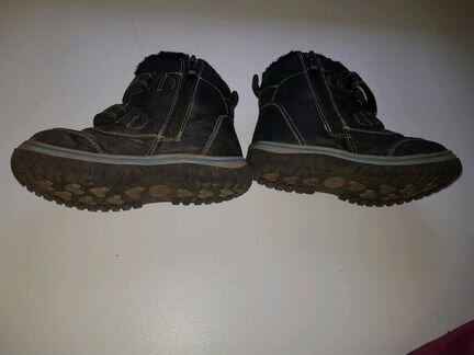 Ботинки зимние 28 р