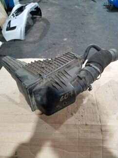 Корпус воздушного фильтра Peugeot 607 3.0