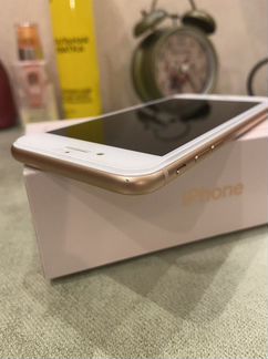 Продам iPhone 8, 64 Гб