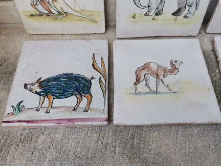 Плитки старинные 19 век детские Испания животные