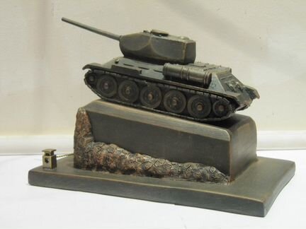 Танк Т-34, памятник