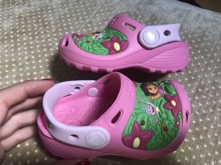 Босоножки crocs Dora explorer c 4-5