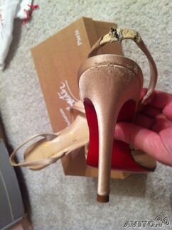 Christian Louboutin. Оригинал.36р. не базовая моде