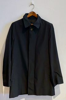 Мужской плащ Hugo Boss черный (L)