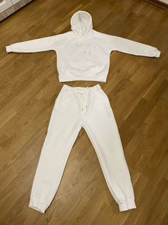 Костюм тройка