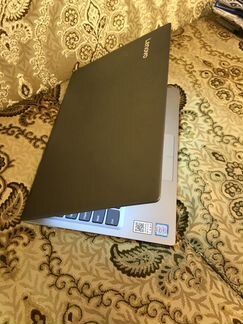 Lenovo ультрабук состояние нового. I7(8gen)