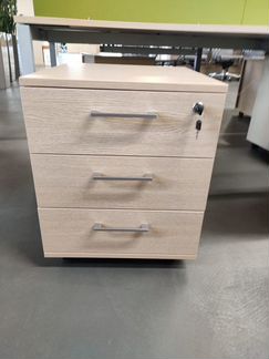 Тумба выкатная офис/дом