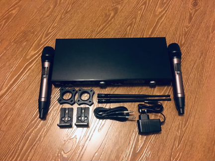Радиосистема на 2 микрофона новая