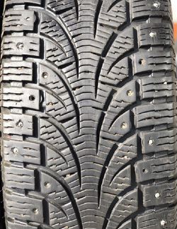 225 65 17 Pirelli Winter Carving Edge 106T