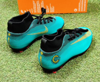 Новые детские футбольные бутсы Nike CR7 36 размер