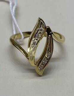 Золотое кольцо 750 с бриллиантами р 18