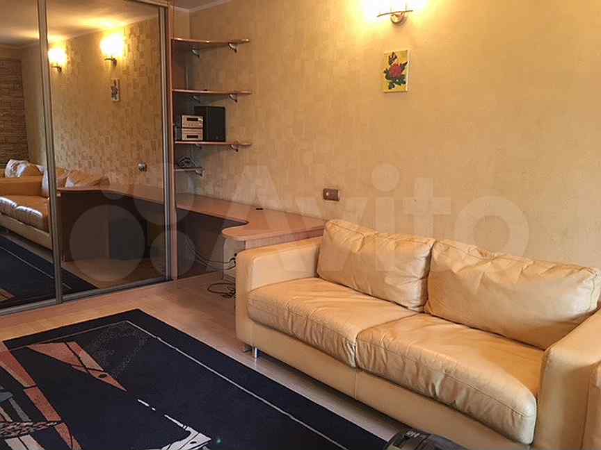 квартиры метро алексеевская вторичка. маломосковская 21 к 3. 21, корп. фрунзенская дом 50. серебряный фонтан входные группы.