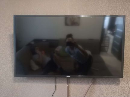 Телевизор samsung smart TV