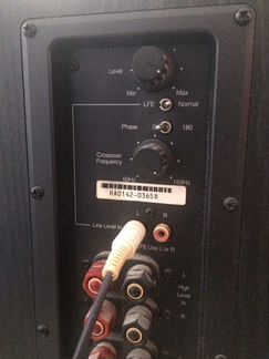 Сабвуфер JBL E250P/230