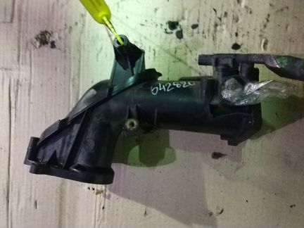 Воздуховод Mercedes w211 3.2CDI 6420901037 642.820