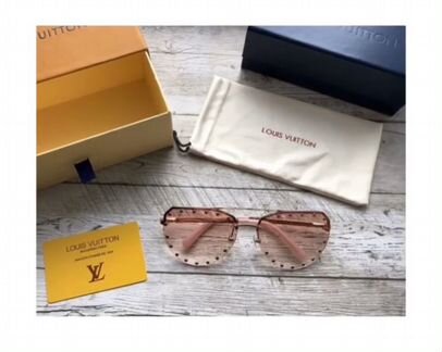 Luis vuitton очки