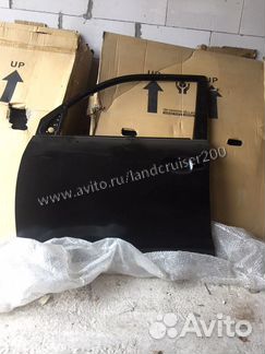 Передняя левая дверь Land Cruiser 200 2007-12
