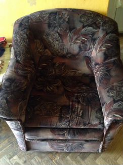 Кресла: велюровое-1шт. и гобеленовые-2шт