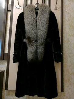 Шуба женская из мутона и песца