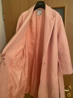 Пальто розовое