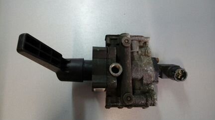 Кран подъема платформы черная ручка