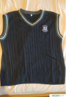 Жилет на мальчика школьная форма C&A на 10-14 лет