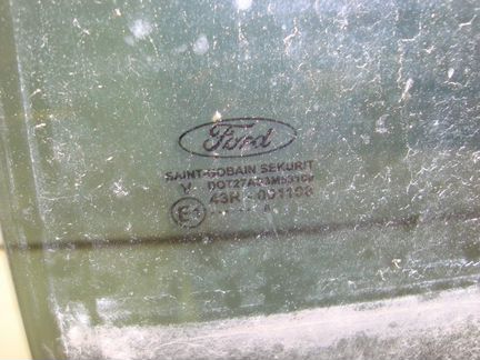Стекло Ford C-Max qqdb 2008