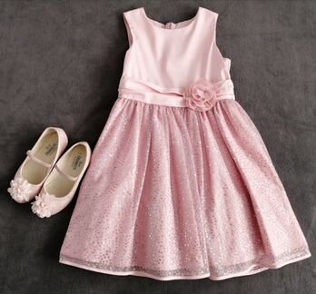 Нарядное платье Mothercare, туфли в подарок