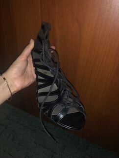 Босоножки New Look