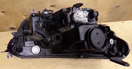 Фара левая Toyota Rav4 2016 -2019 LED Без Дефектов