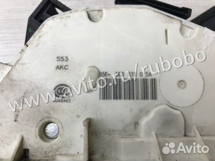 Замок двери задний левый Skoda Octavia A7 cwva