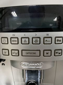 Кофемашина delonghi magnifica s