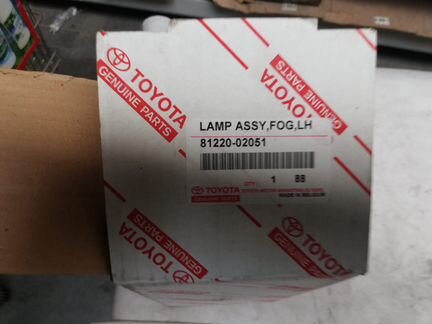 Туманка Toyota Corolla E12 81220-02051