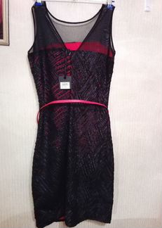 Платье черно-красное