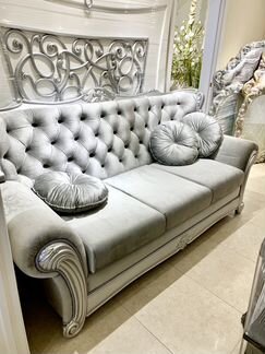 Диван. Продажа выставочных образцов. Linea