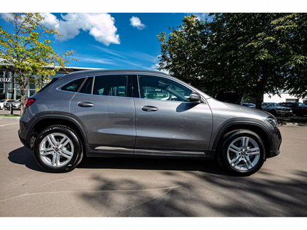 Mercedes-Benz GLA-класс 1.3 AMT, 2020