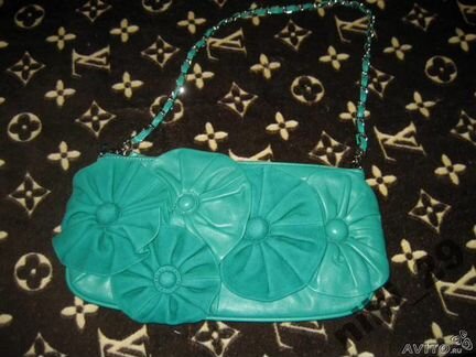 Кожанная сумочка-зеленая