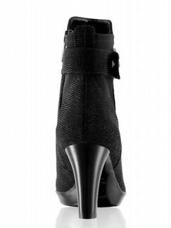 Новые Ботильоны бренда Russel and Bromley