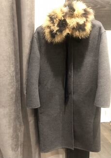 Prada Пальто