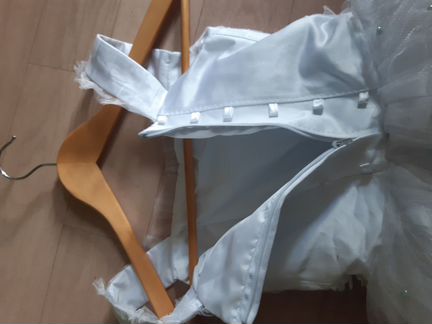 Платье пышное праздничное на худенькую девочку 5-6