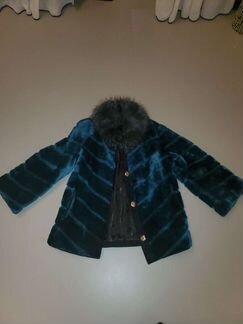 Шуба из мутона с песцовым воротником