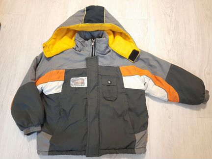 Куртка зимняя на мальчика 110-116