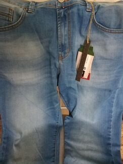 Джинсы