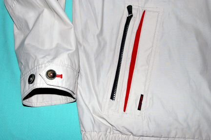 Ветровка мужская под резинку на молнии North Mile