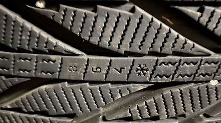 Шины 275 45 r20 Nokian Hakkapeliitta r2 SUV